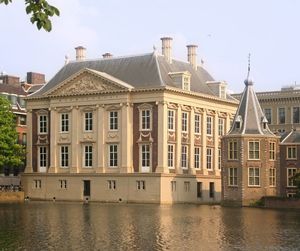 Art Around the World